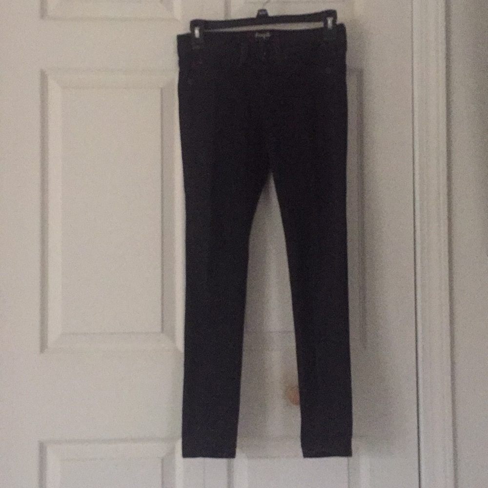 Woman’s Fragile Blue Jeans Black Size 1 Skinny